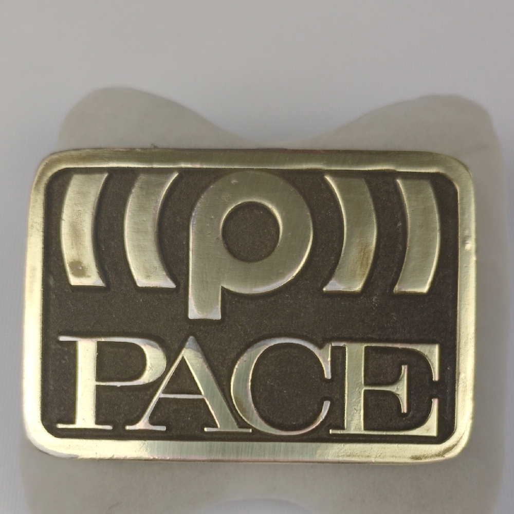 Flora PACE Mens Vintage Belt Buckle.